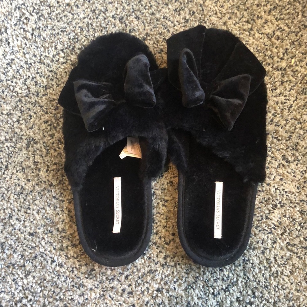 Nwot Victoria secret slippers